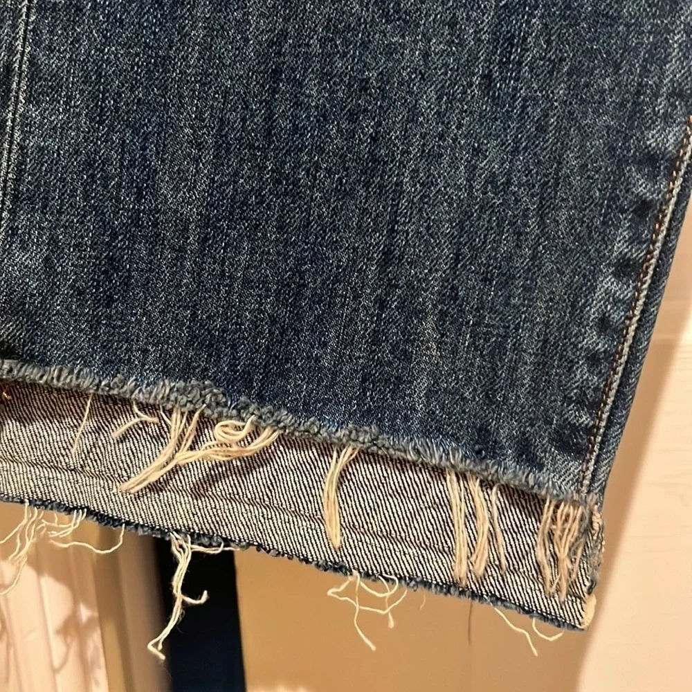 Point Sur Denim - J. Crew- cropped step hem high rise crop jeans